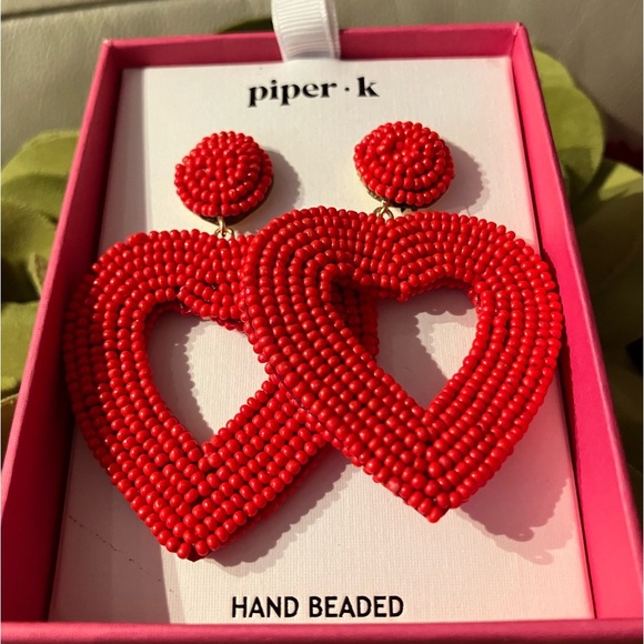 Piper-K Pink Beaded Heart Earrings - Picture 3 of 6